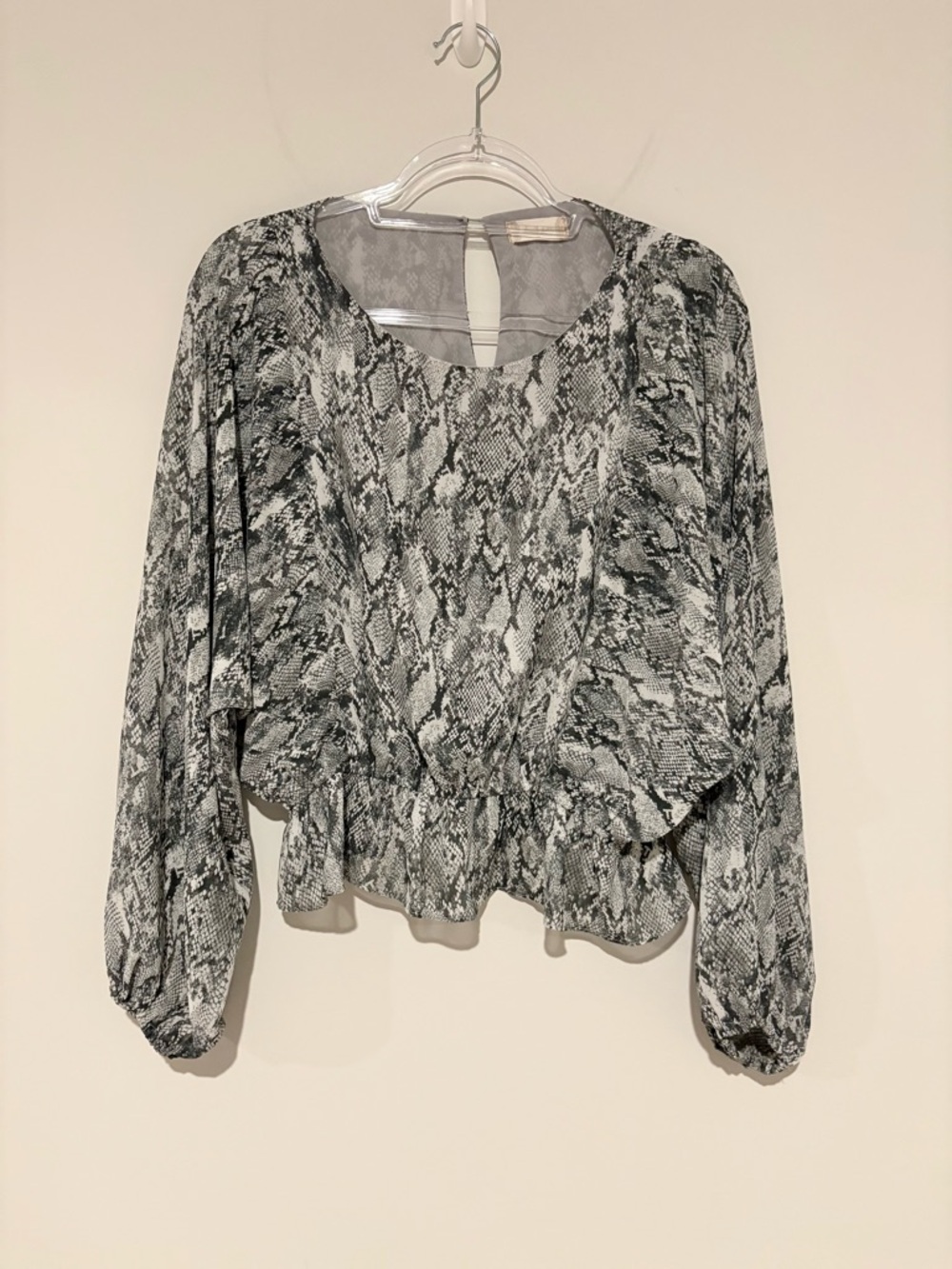Altar'd State Top Snake Skin Print Sheer Lined Elastic Waist grey medium
